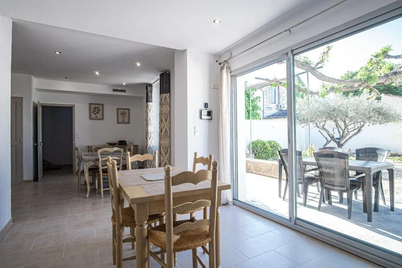 Maison Avec Jardin Proche Du Centre-Ville Isle-Sur-La-Sorgue L'Isle-sur-la-Sorgue
